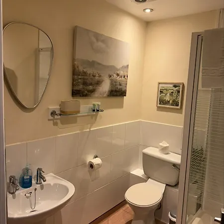 Thorverton Arms Экстерьер фото